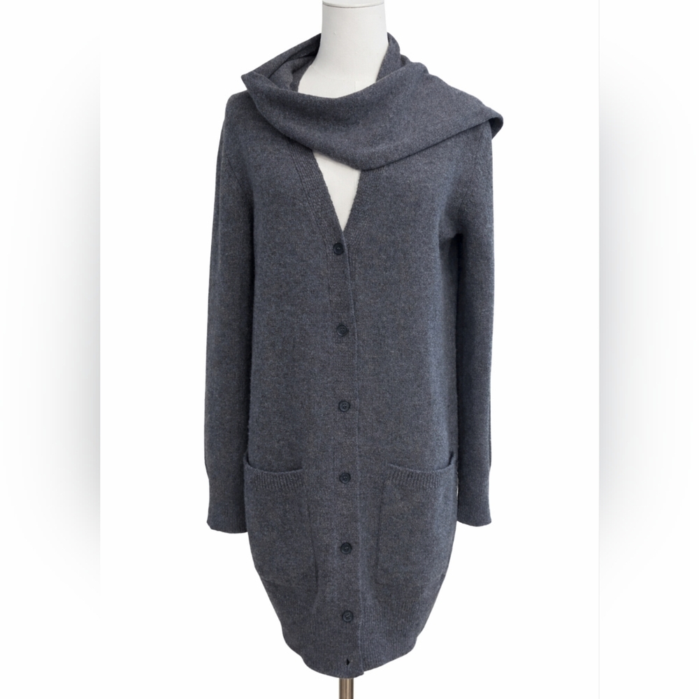 EUC Ferragamo 100% Cashmere Scarf Sweater M/L